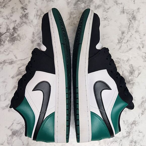 Nike Air Jordan 1 Low Mystic Green Men's 10.5 553558-113 (9/10) Pristine - Picture 3 of 11